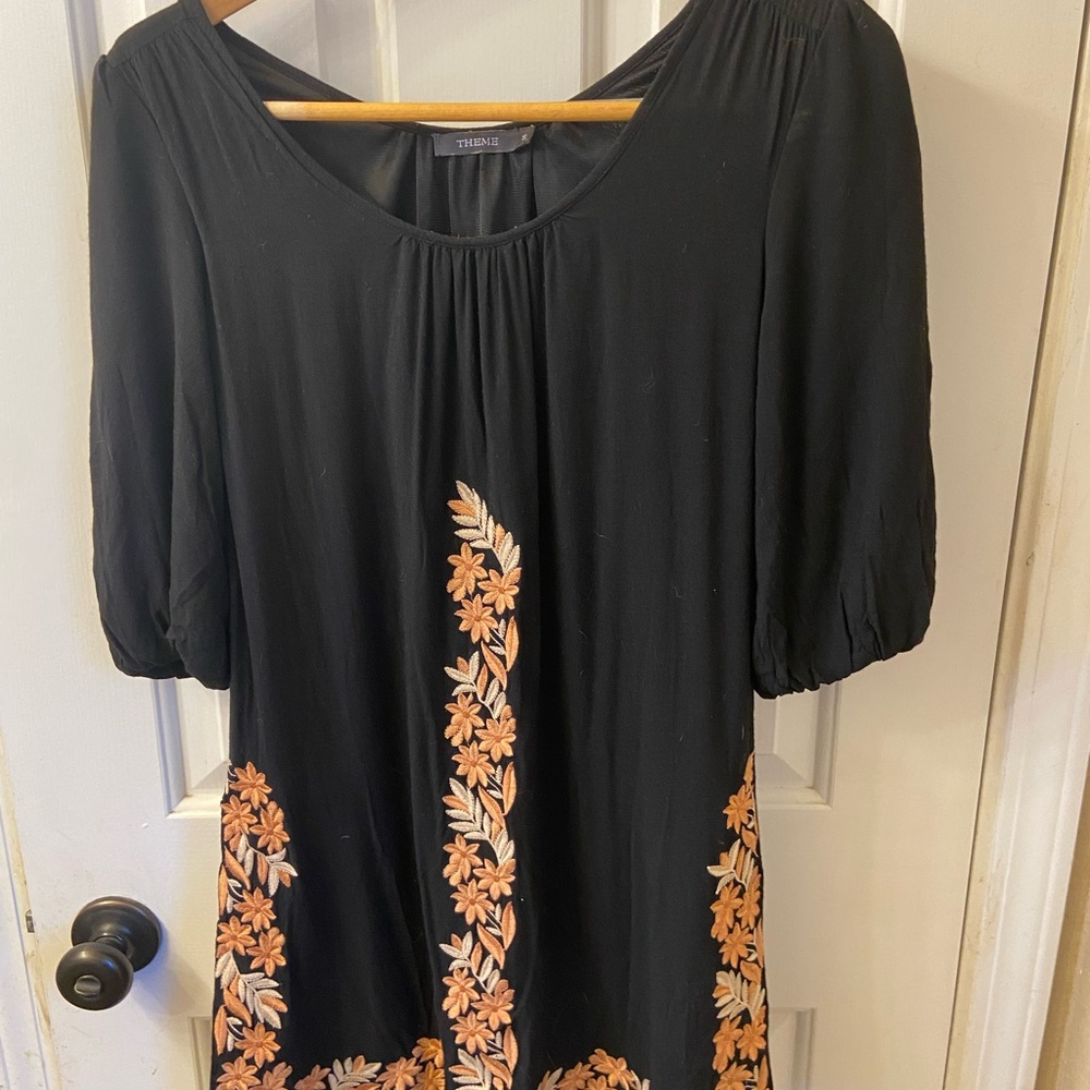 Theme Black Pleated & Embroidered Mini Dress Small Black